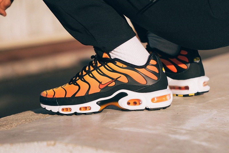 Nike Air Max Plus Sunset HF0552-001 Release