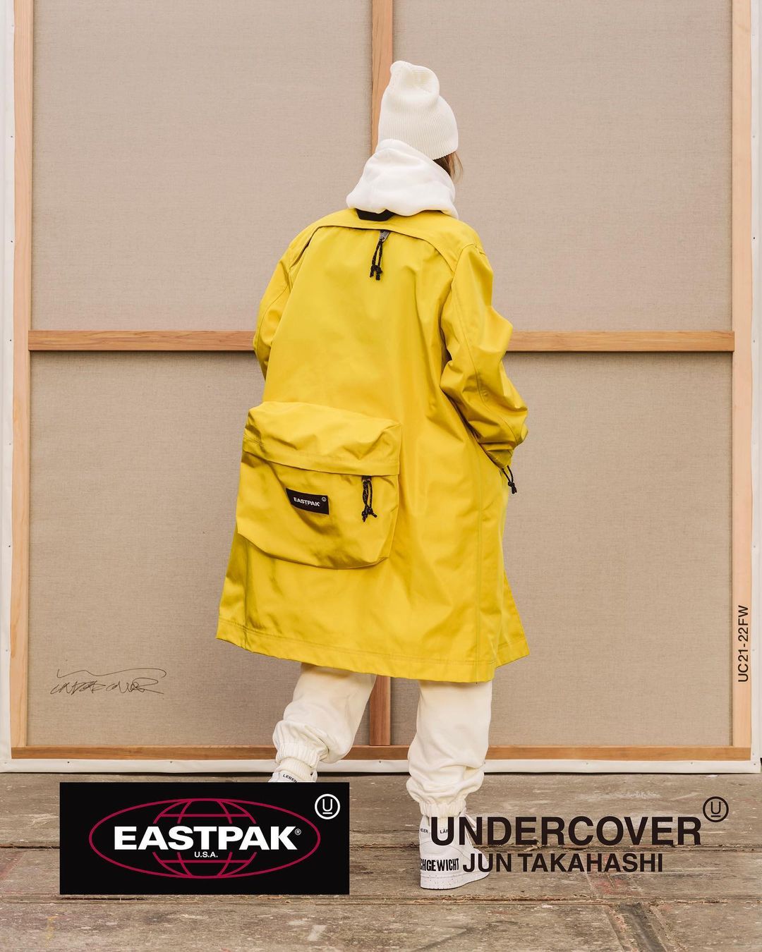undercoverアンダーカバーeastpak イーストパックコート　新品サイズはメンズの2です