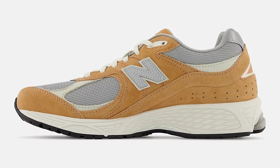 国内 7/16 発売】New Balance M2002 RHM (ニューバランス) | Fullress