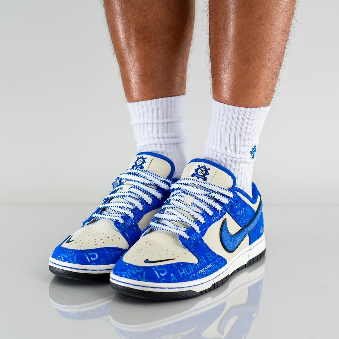 海外 7/19 発売予定！ナイキ ダンク ロー “ジャッキー・ロビンソン/ブレーキングバリア″ (NIKE DUNK LOW “Jackie Robinson/Breaking Barriers”) [DV2122-400]