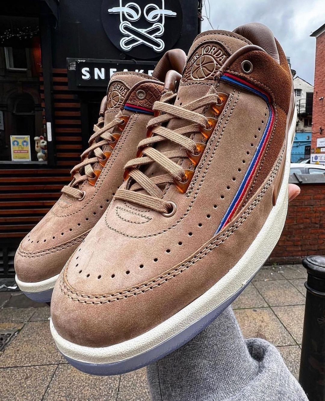 【国内 10/21 発売】Two 18 × NIKE AIR JORDAN 2 LOW SP “Grey/Brown” (トゥーエイティーン ナイキ エア ジョーダン 2 ロー SP “グレー/ブラウン”) [DV7129-222]