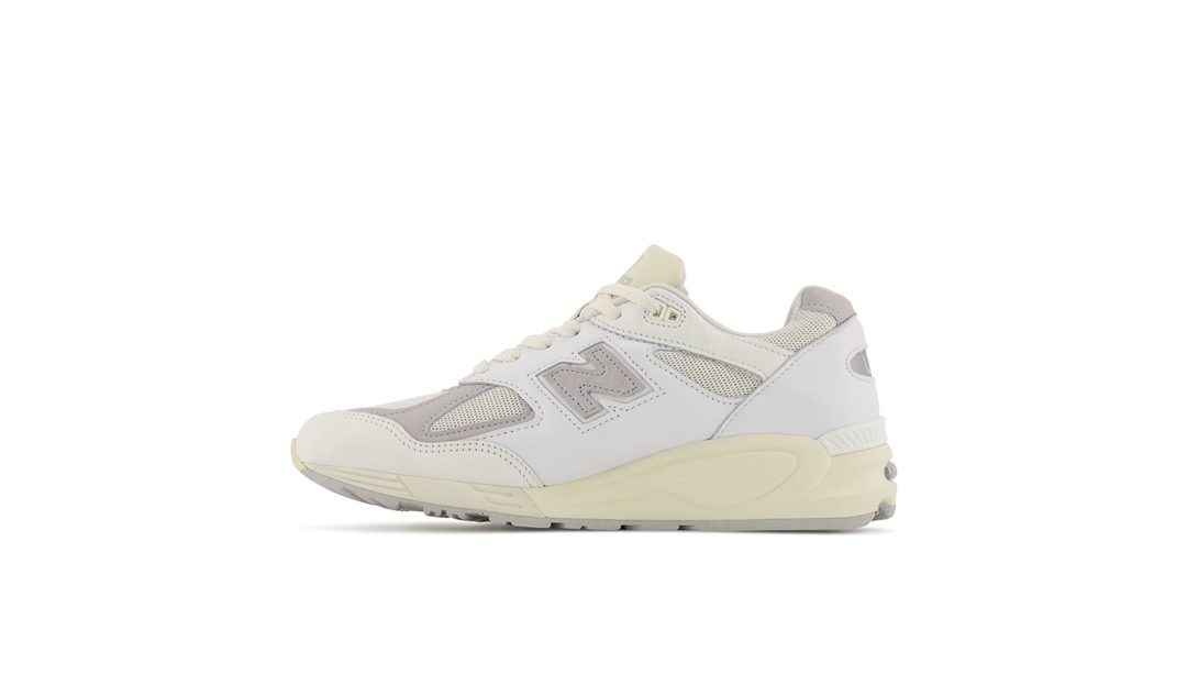 【国内 7/7 発売】「Aimé Leon Dore/Teddy Santis」が手掛ける、New Balance M990v2 TC2 “White” Made in USA (ニューバランス “ホワイト” メイドインUSA)