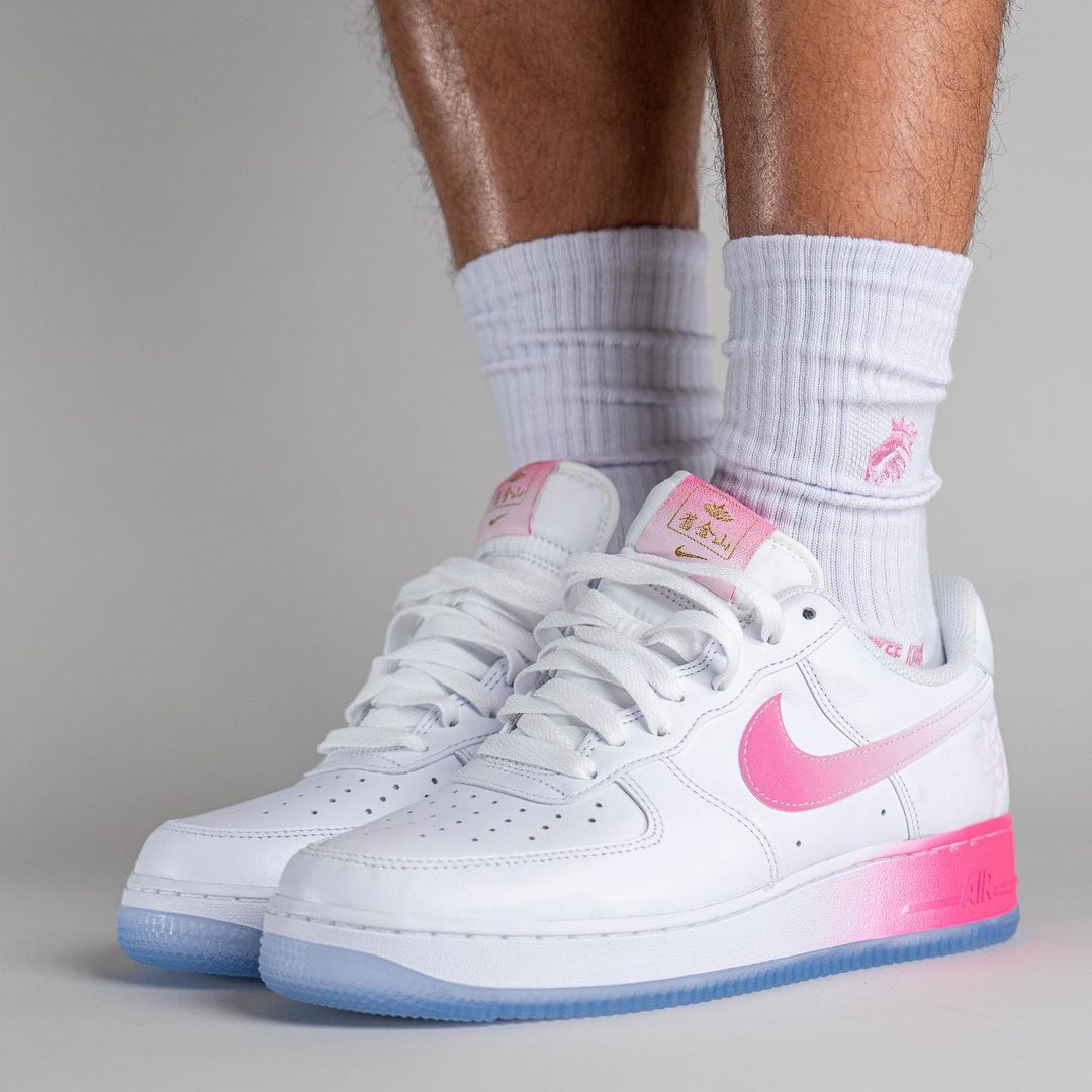 海外 5/9 発売予定！ナイキ エア フォース 1 ロー “ゴールドマウンテン/サンフランシスコ チャイナタウン” (NIKE AIR FORCE 1 LOW “Gold Mountain/San Francisco Chinatown”) [FD0778-100]