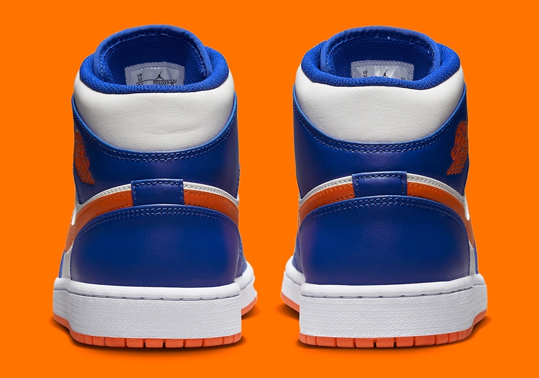 海外 1/31 発売予定！ナイキ エア ジョーダン 1 ミッド “ニックス/オレンジ/ロイヤル” (NIKE AIR JORDAN 1 MID “Knicks/Orange/Royal”) [FD1029-400]