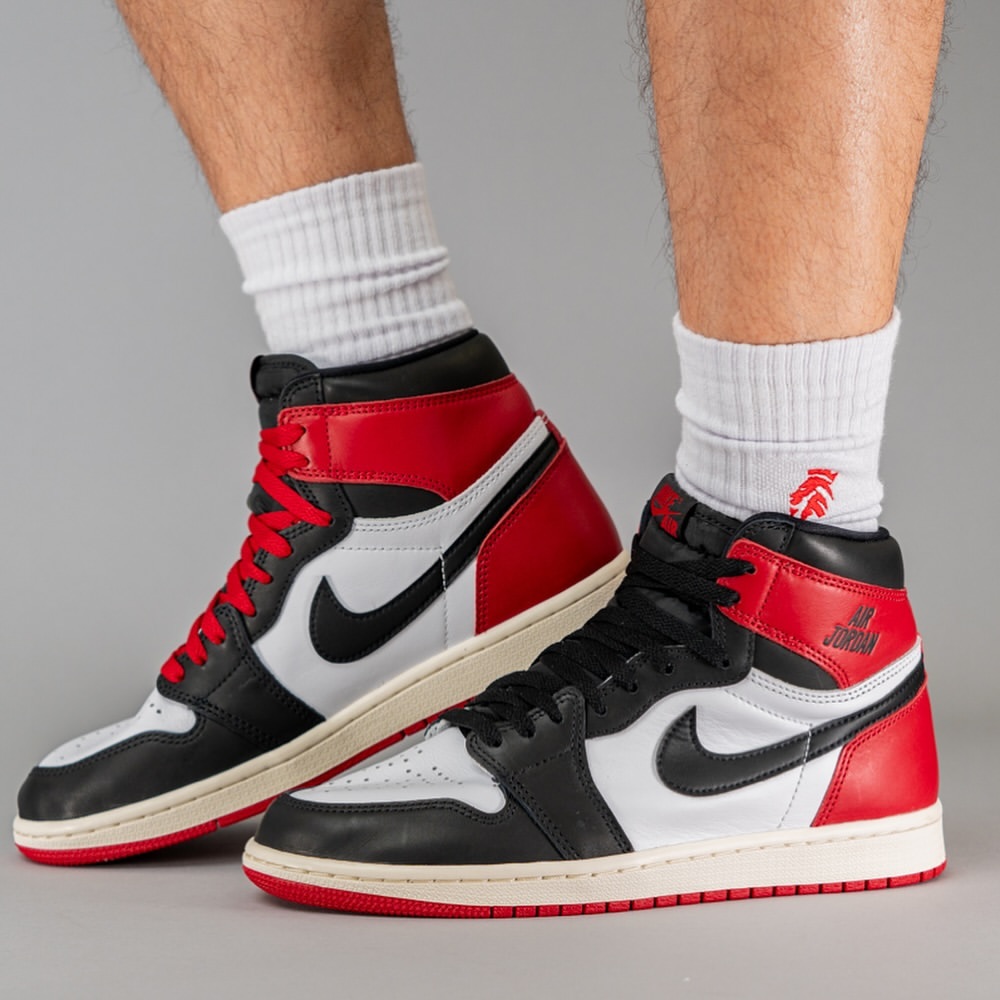 【国内 2024年 11/3 発売予定】ナイキ エア ジョーダン 1 ハイ OG “リイマジンド/ブラックトゥ” (NIKE AIR JORDAN 1 HIGH OG “Reimagined/Black Toe”) [DZ5485-106]