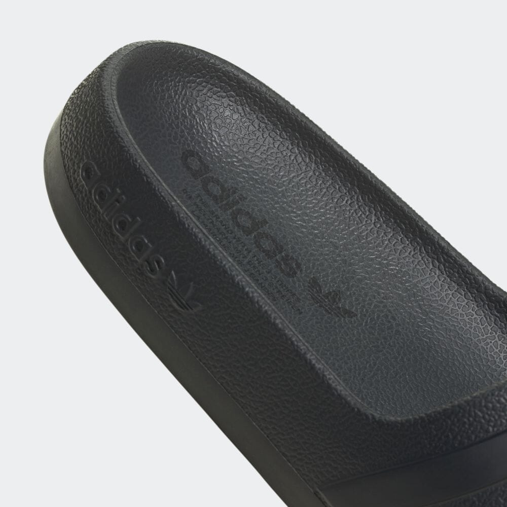 【国内 2/9 発売】adidas Originals adiFOM ADILETTE SLIDES (アディダス オリジナルス アディフォーム アディレッタ スライド) [HQ8753]