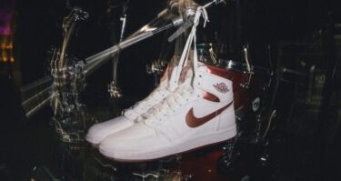 【2024年 6/22 発売】ナイキ エア ジョーダン 1 ハイ 85 “メタリックバーガンディ” (NIKE AIR JORDAN 1 HIGH 85 “Metallic Burgundy") [BQ4422-161]