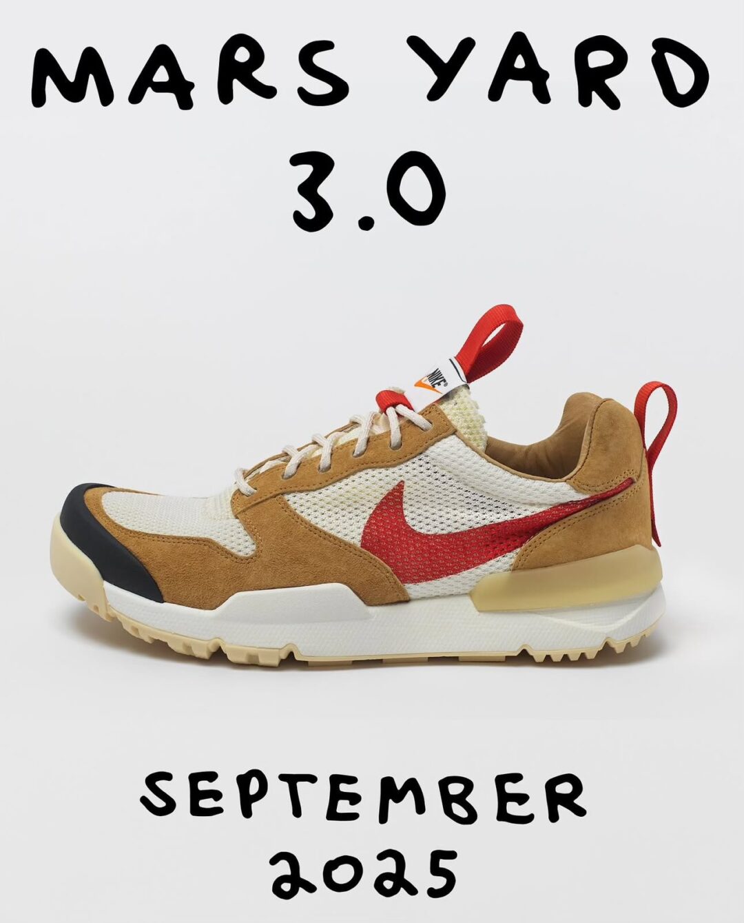 【2025年 9月 発売予定】TOM SACHS NIKE MARS YARD 3.0 “Natural/Sport Red” (ム・サックス × ナイキ マーズ ヤード 3.0 “ナチュラル/スポーツレッド”) [DA6676-100]