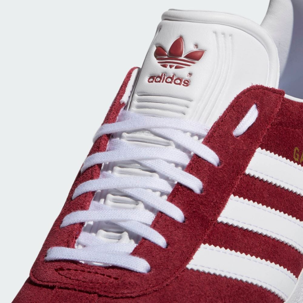 【国内 6/2 発売】90年代のGAZELLEを忠実に復刻した adidas Originals GAZZELE “College Burgundy” (アディダス オリジナルス ガゼル “カレッジバーガンディ”) [B41645]