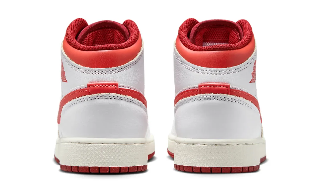 【2024年 2/14 発売】ナイキ エア ジョーダン 1 ミッド SE “ホワイト/デューンレッド” (NIKE AIR JORDAN 1 MID SE “White/Dune Red”) [FJ3458-160]