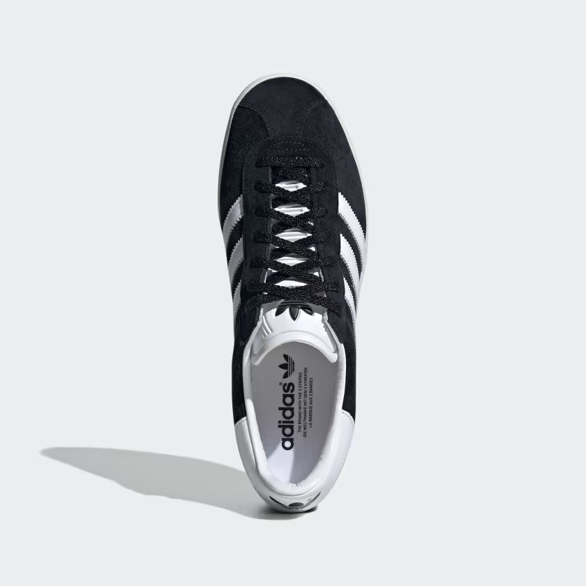 【国内 8/5 発売予定】adidas Originals GAZELLE 85 “Black/White/Gold Metallic” (アディダス オリジナルス ガゼル 85 “ブラック/ホワイト/メタリックゴールド”) [IE2166]