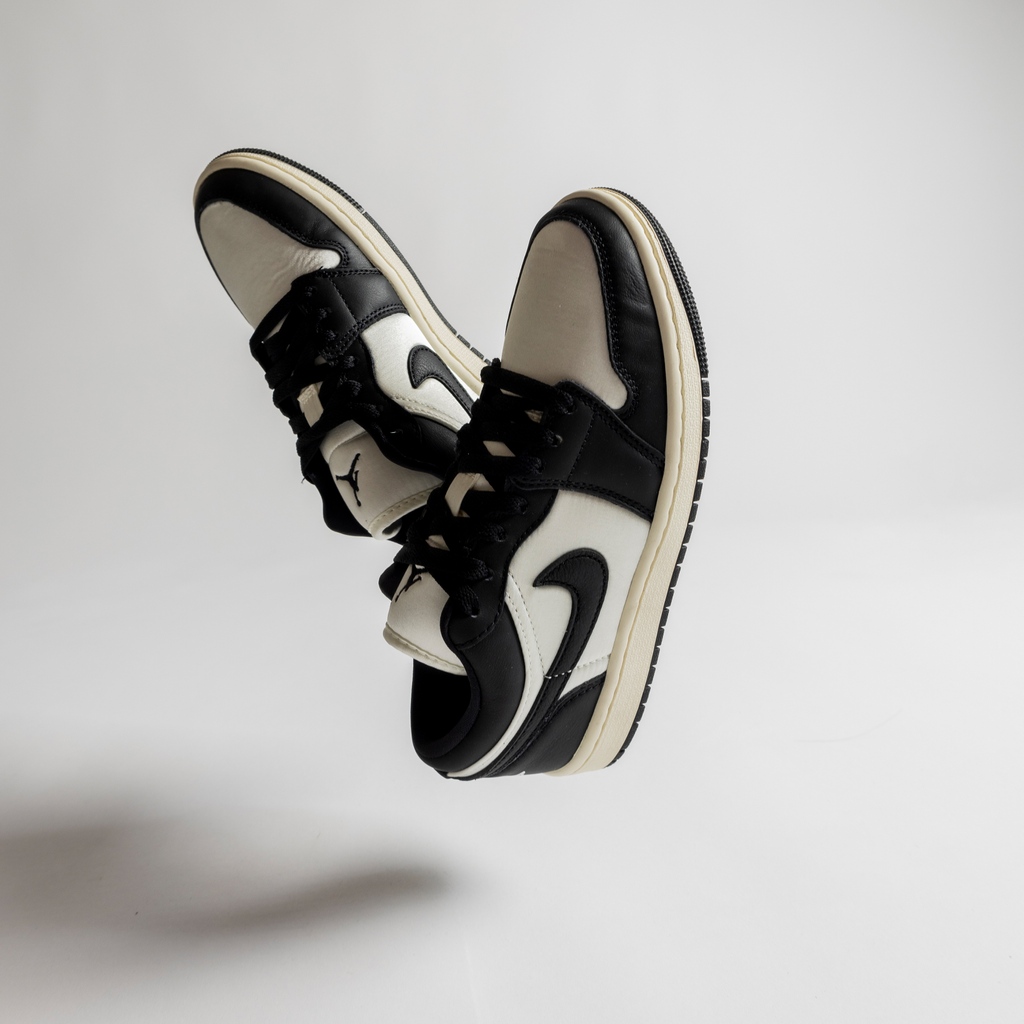 【国内 11/11 発売】ナイキ ウィメンズ エア ジョーダン 1 ロー “ビンテージパンダ” (NIKE WMNS AIR JORDAN 1 LOW “Vintage Panda”) [FB9893-101]