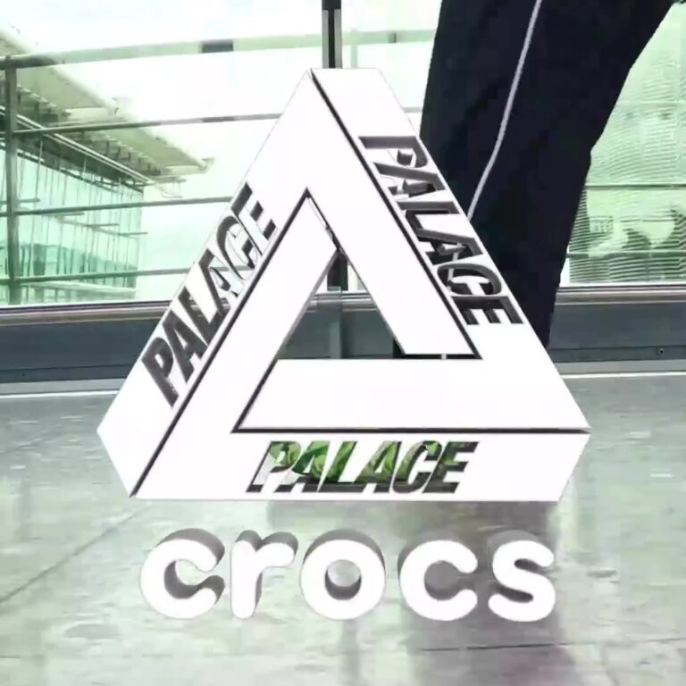 国内 8/12 発売予定】crocs × Palace Skateboards 2023 AUTUMN ...