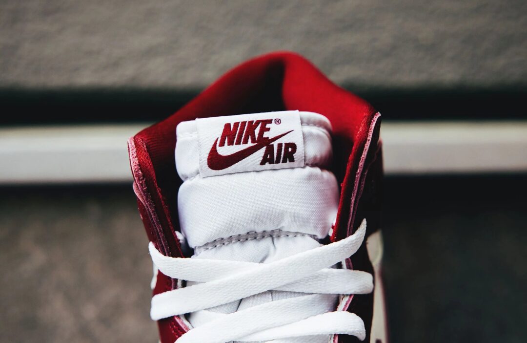 【2024年 5/23 発売】ナイキ エア ジョーダン 1 ハイ OG “ホワイト/アーティザナルレッド” (NIKE AIR JORDAN 1 HIGH OG “White/Artisanal Red”) [DZ5485-160]