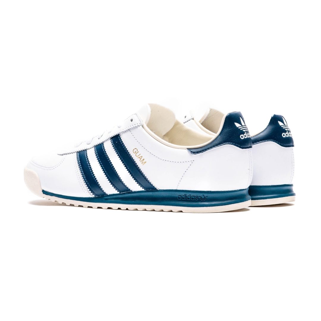 【発売中】アディダス オリジナルス グアム フットウェアホワイト/ダークブルー (adidas Originals GUAM “White/Dark Blue”) [ID2110]