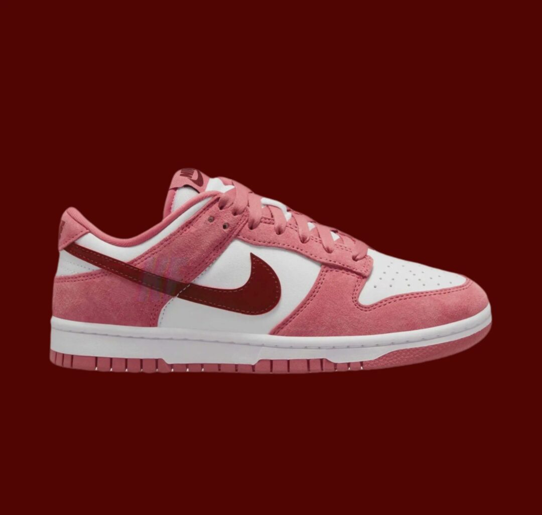 【国内 1/25 発売】ナイキ ダンク ロー “バレンタイン パック 2024/ホワイト/アドビ” (NIKE DUNK LOW “Valentine Day 2024/White/Adobe”) [FQ7056-100]