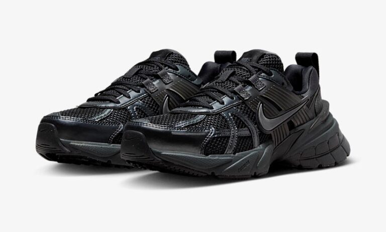 国内 11/2 発売】NIKE WMNS V2K RUN “Triple Black” (ナイキ ウィメンズ ヴィツーケー “トリプルブラック”)  [FD0736-001] | Fullress