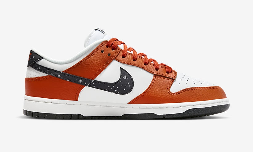 海外 12/19 発売予定！ナイキ ダンク ロー “スターリースウッシュ/キャンプファイヤオレンジ” (NIKE DUNK LOW “Starry Swoosh/Campfire Orange”) [FV6909-800]