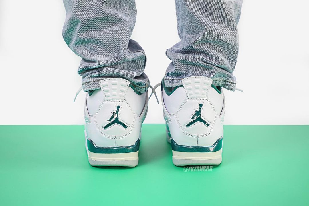 【2024年 5/29 発売】ナイキ エア ジョーダン 4 レトロ “ホワイト/オキシダイズドグリーン” (NIKE AIR JORDAN 4 RETRO “White/Oxidized Green”) [FQ8138-103]