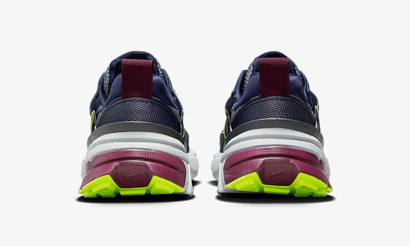 【12/14 発売予定】NIKE WMNS V2K RUN “Navy/Burgundy” (ナイキ ウィメンズ ヴィツーケー “ネイビー/バーガンディ”) [FV6602-400]