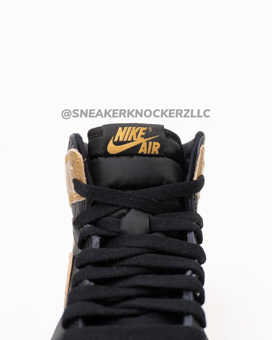 【2024年 8/3 発売】ナイキ エア ジョーダン 1 ハイ OG “ブラック/メタリックゴールド” (NIKE AIR JORDAN 1 HIGH OG “Black/Metallic Gold”) [DZ5485-071]