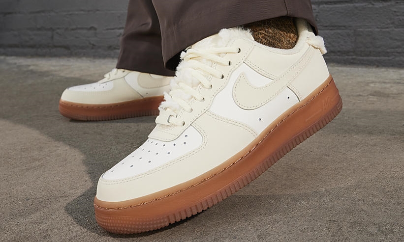 海外発売！ナイキ ウィメンズ エア フォース 1 07 ロー LX “ブローグ フェイクファー” (NIKE WMNS AIR FORCE 1 07 LOW LX “Brogue Faux Fur”) [FV3701-119]