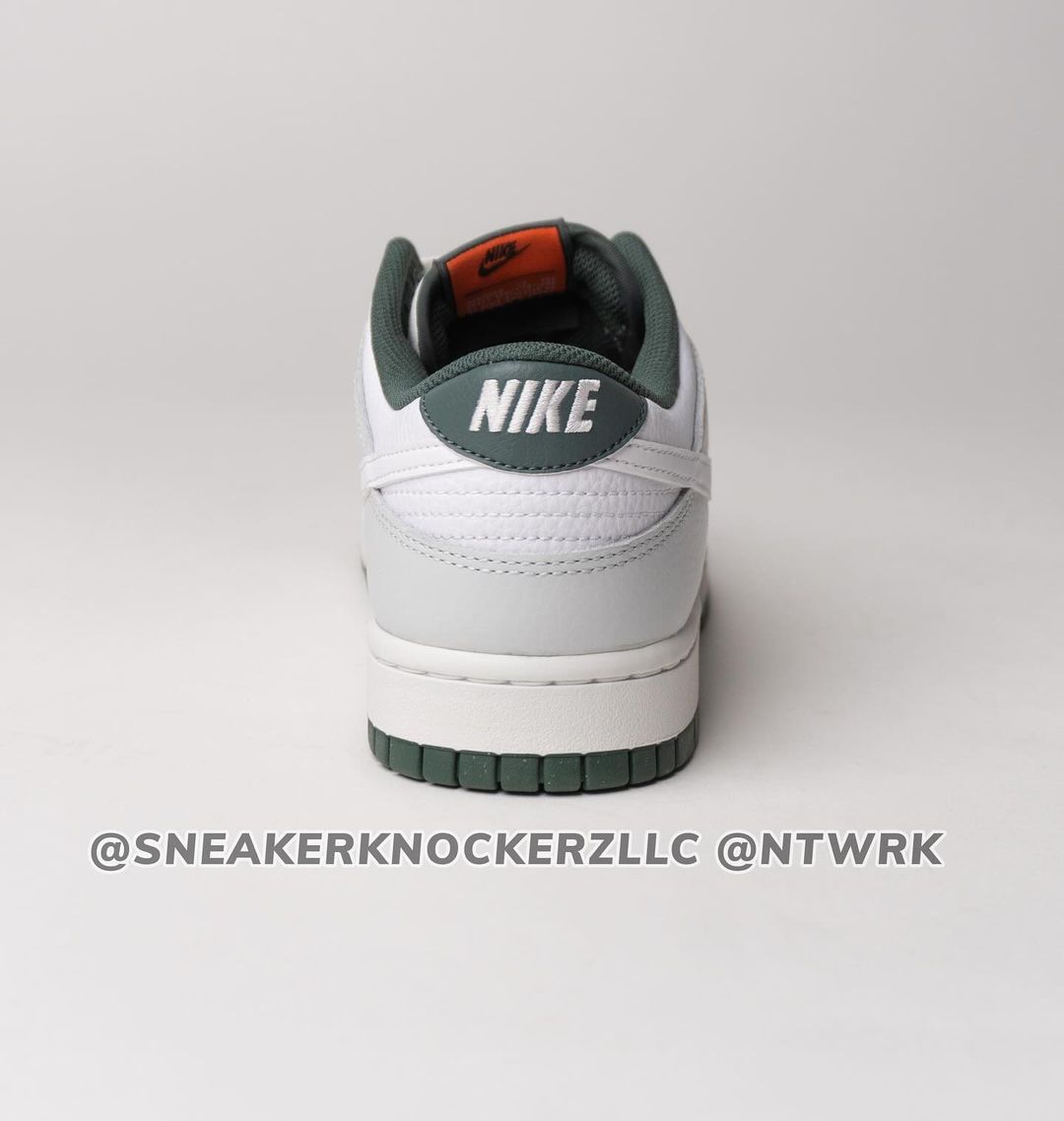 【2024年 4/15 発売】ナイキ ダンク ロー “フォトンダスト/ビンテージグリーン” (NIKE DUNK LOW “Photon Dust/Vintage Green”) [HF2874-001]