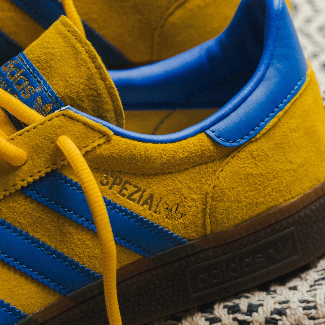 【発売中】adidas Originals HANDBALL SPEZIAL “Night Cargo/Wonder Glow” (アディダス オリジナルス ハンドボール スペツィアル “ナイトカーゴ/ワンダーグロー”) [EF5748/FV1226]