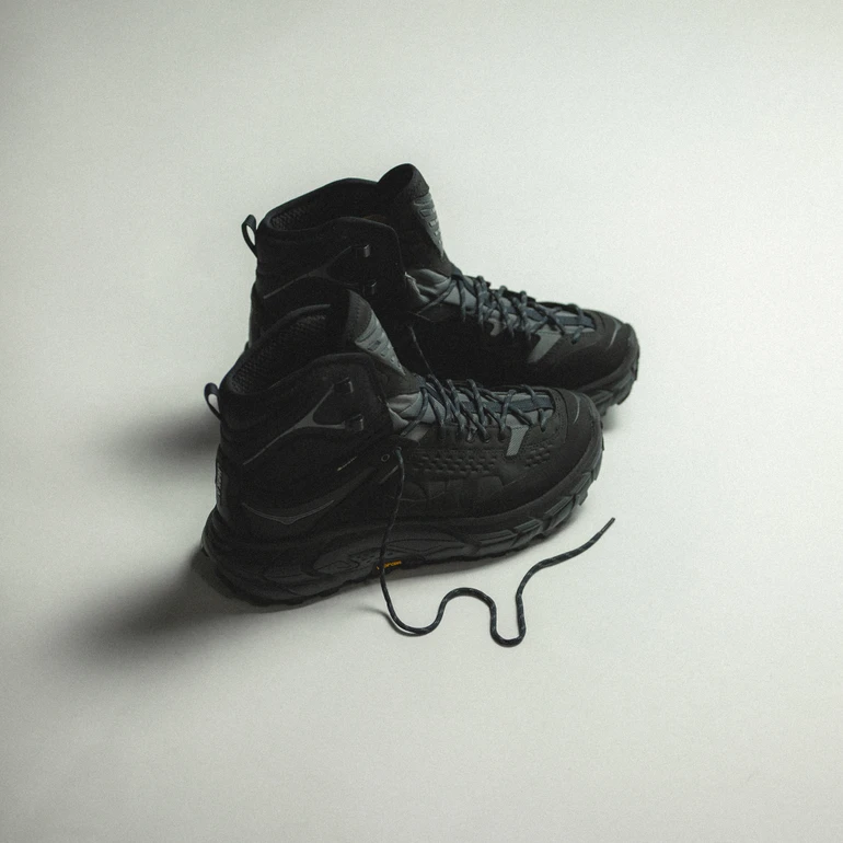 国内 11/10 発売】HOKA ONE ONE TOR ULTRA HI GORE-TEX “BLACK