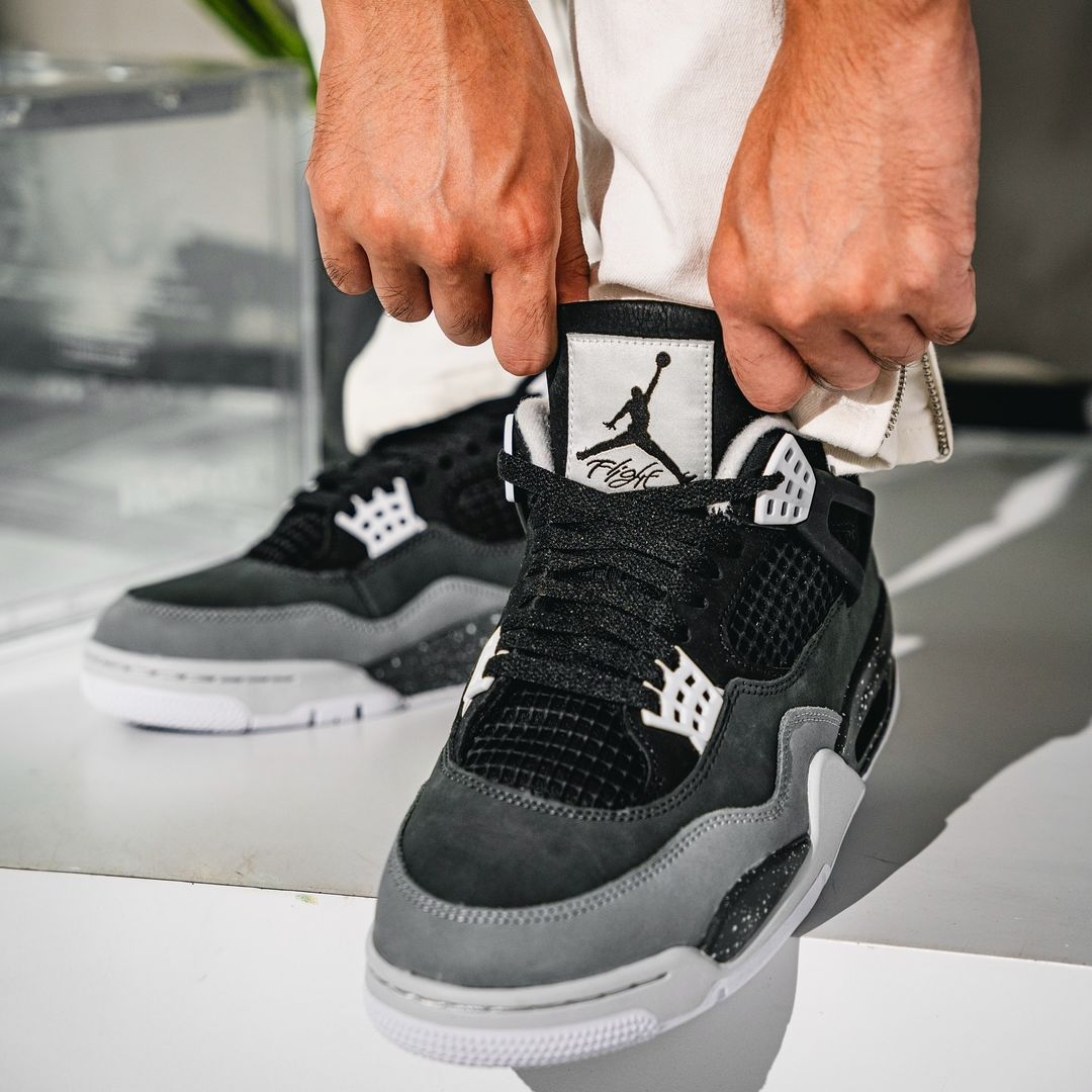 【国内 2024年 11/19 発売】ナイキ エア ジョーダン 4 レトロ “フィア” (NIKE AIR JORDAN 4 RETRO “Fear”) [FQ8138-002]