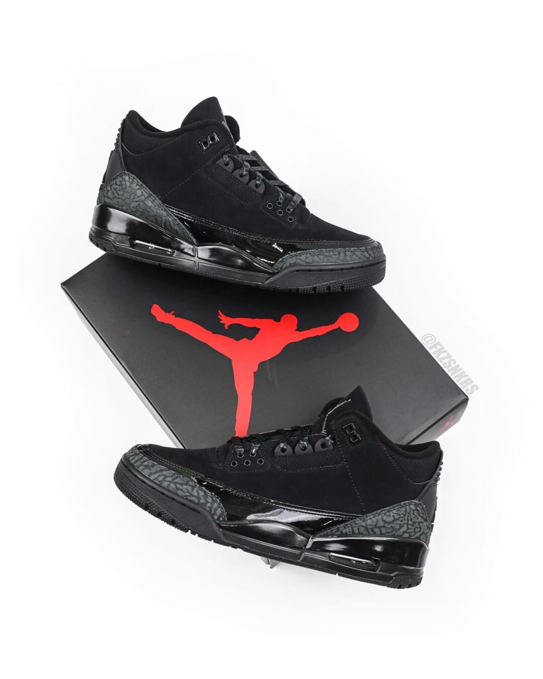 【2025年 1/11 or 1/25 発売予定】ナイキ エア ジョーダン 3 レトロ “ブラックキャット” (NIKE AIR JORDAN 3 RETRO “Black Cat”) [CT8532-001]