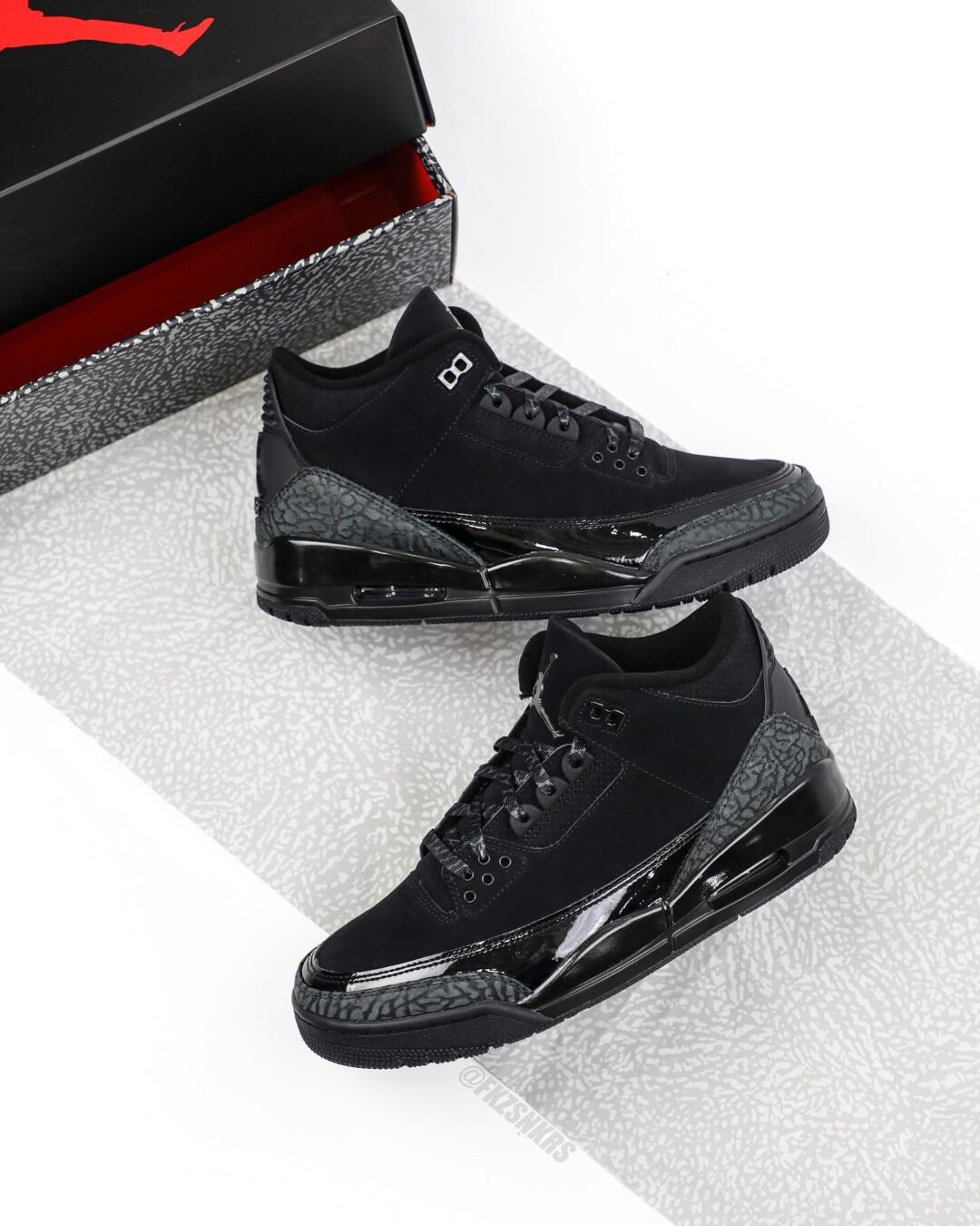 【2025年 1/11 or 1/25 発売予定】ナイキ エア ジョーダン 3 レトロ “ブラックキャット” (NIKE AIR JORDAN 3 RETRO “Black Cat”) [CT8532-001]