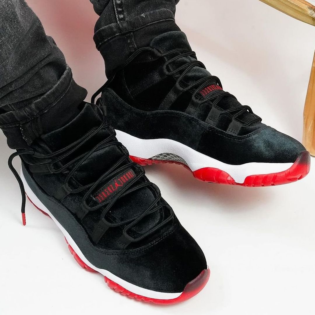 【2024年 11/11 発売予定】ナイキ ウィメンズ エア ジョーダン 11 “ブレッドベルベット” (NIKE WMNS AIR JORDAN 11 “Bred Velvet”) [DB5457-061]