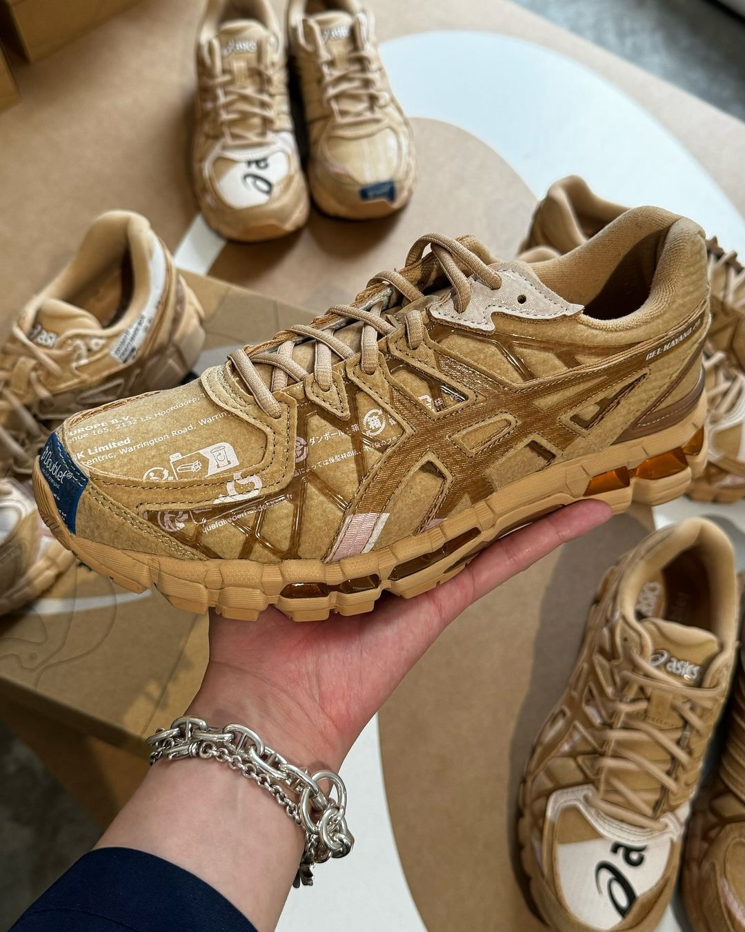 【2024年 秋 発売予定】doublet × ASICS GEL-KAYANO 20 (ダブレット アシックス ゲルカヤノ)