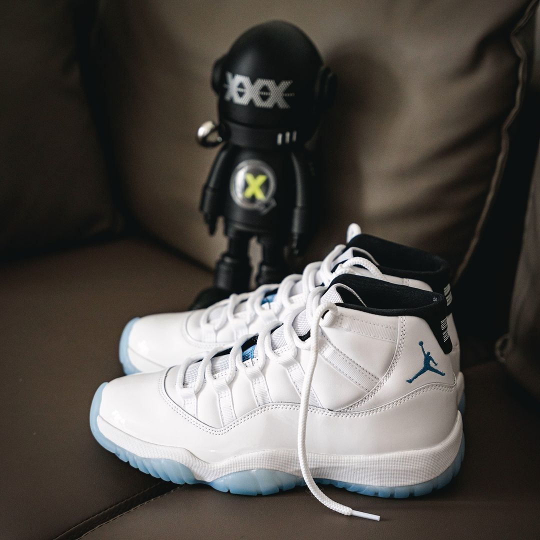 【2024年 12/14 発売予定】ナイキ エア ジョーダン 11 レトロ “ホワイト/レジェンドブルー” (NIKE AIR JORDAN 11 RETRO “White/Legend Blue”) [CT8012-104]