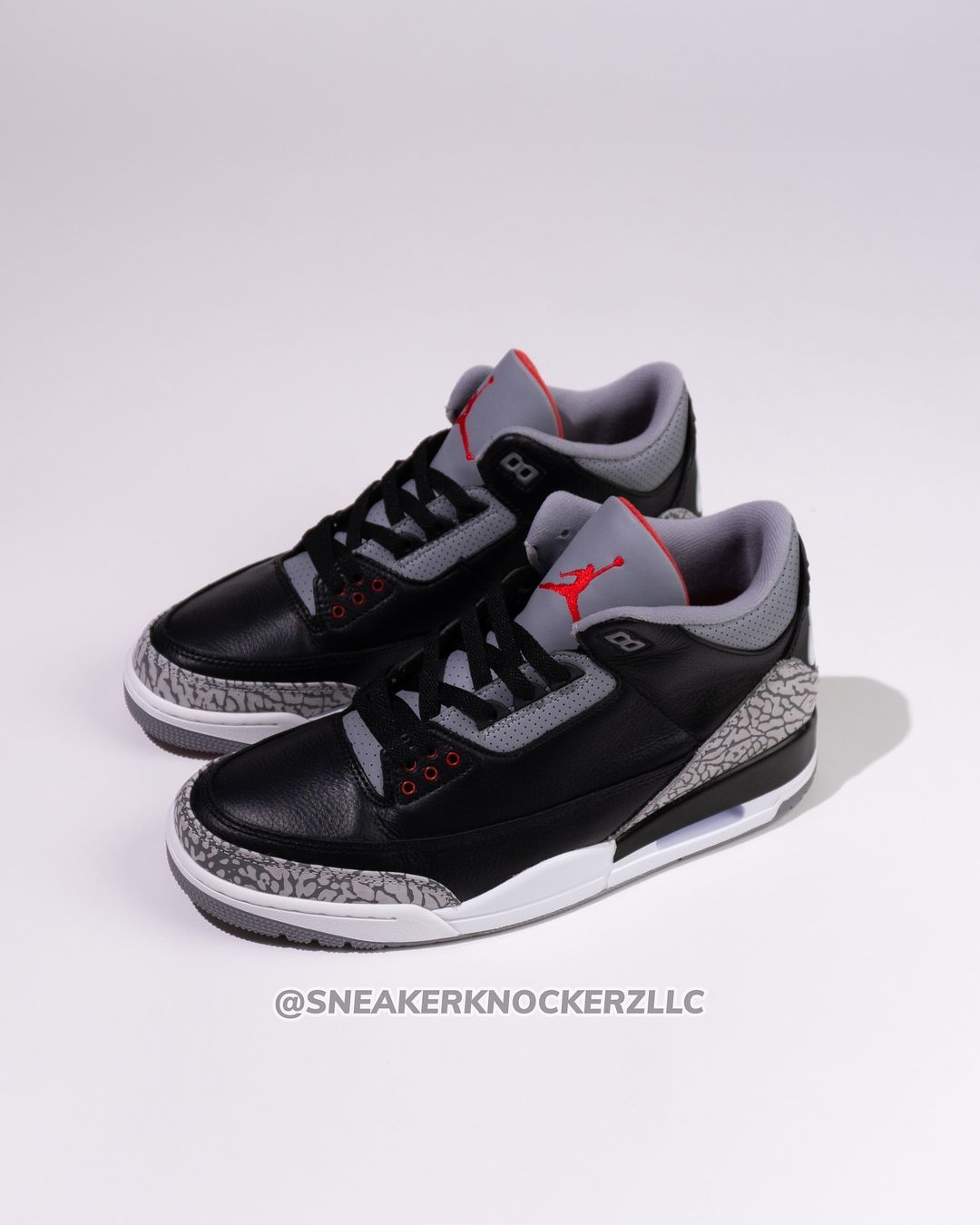 【2024年 11/23 発売】ナイキ エア ジョーダン 3 OG “ブラックセメント” (NIKE AIR JORDAN 3 OG “Black Cement”) [DN3707-010]