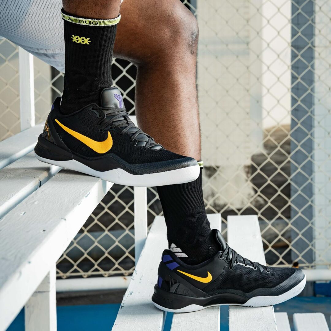 【2024年 10/24 発売】ナイキ コービー 8 プロトロ “ブラック/ユニバーシティゴールド” (NIKE KOBE 8 PROTRO “Black/University Gold”) [HF9550-001]