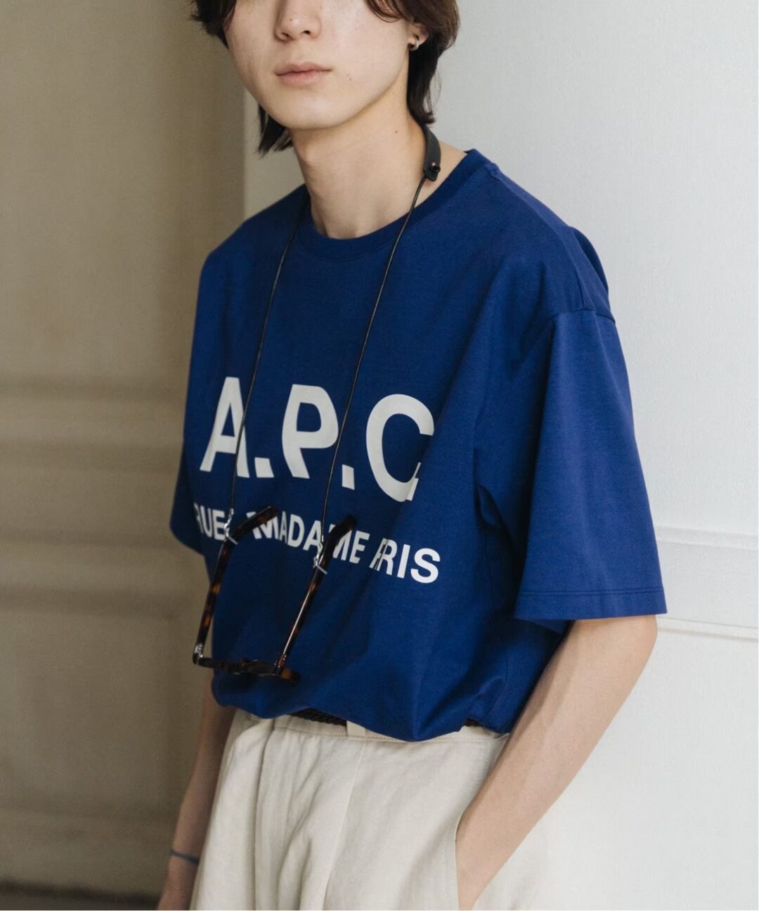 EDIFICE × A.P.C. 別注オーバーサイズロゴTシャツが発売 (エディフィス アーペーセー)