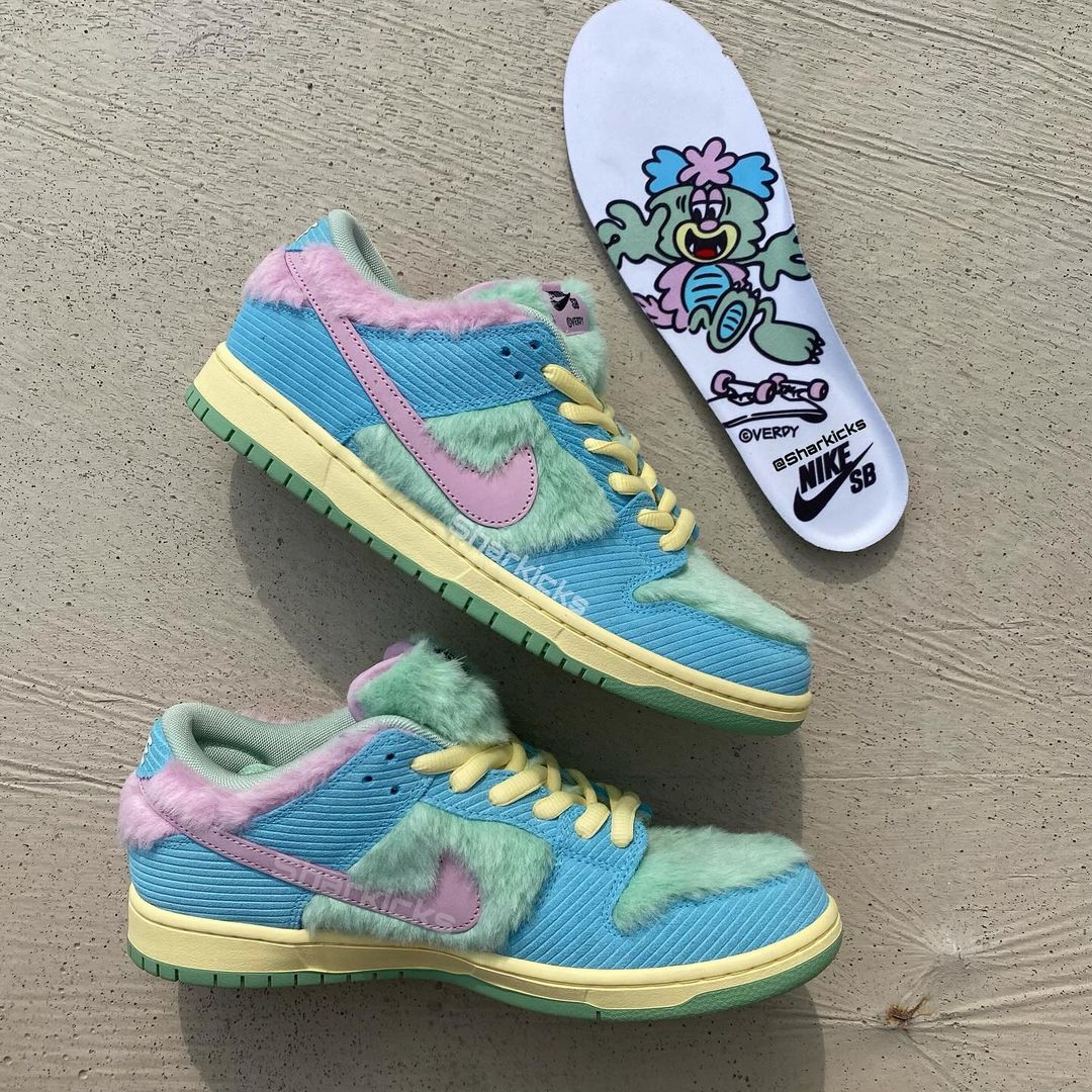 【国内 2024年 9/20 発売】VERDY × NIKE SB DUNK LOW “Visty” (ヴェルディ ナイキ SB ダンク ロー “ヴィスティ”) [FN6040-400]