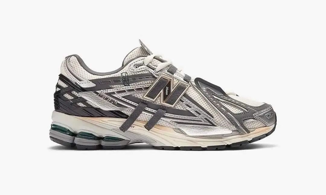 【2024年 夏 発売予定】New Balance 1906A “Sea Salt/Metallic Silver” (ニューバランス)