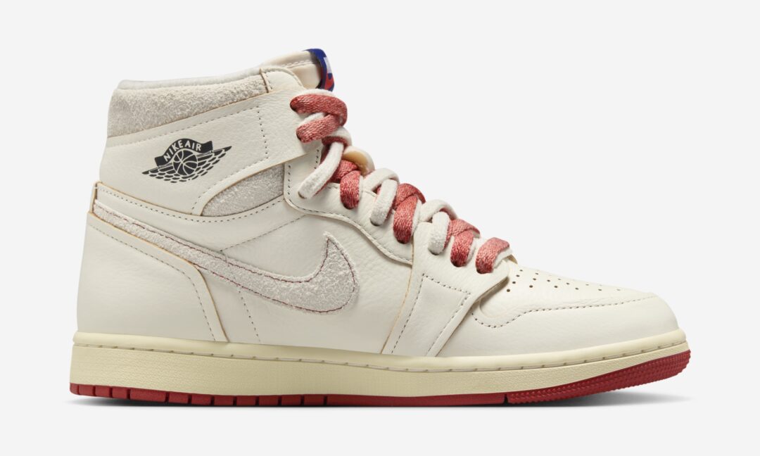 【2025年 4/1 発売】NIKE WMNS AIR JORDAN 1 HIGH OG “Sail/Cinnabar” (ナイキ ウィメンズ エア ジョーダン 1 ハイ OG “セイル/シナバー”) [DB4612-100]