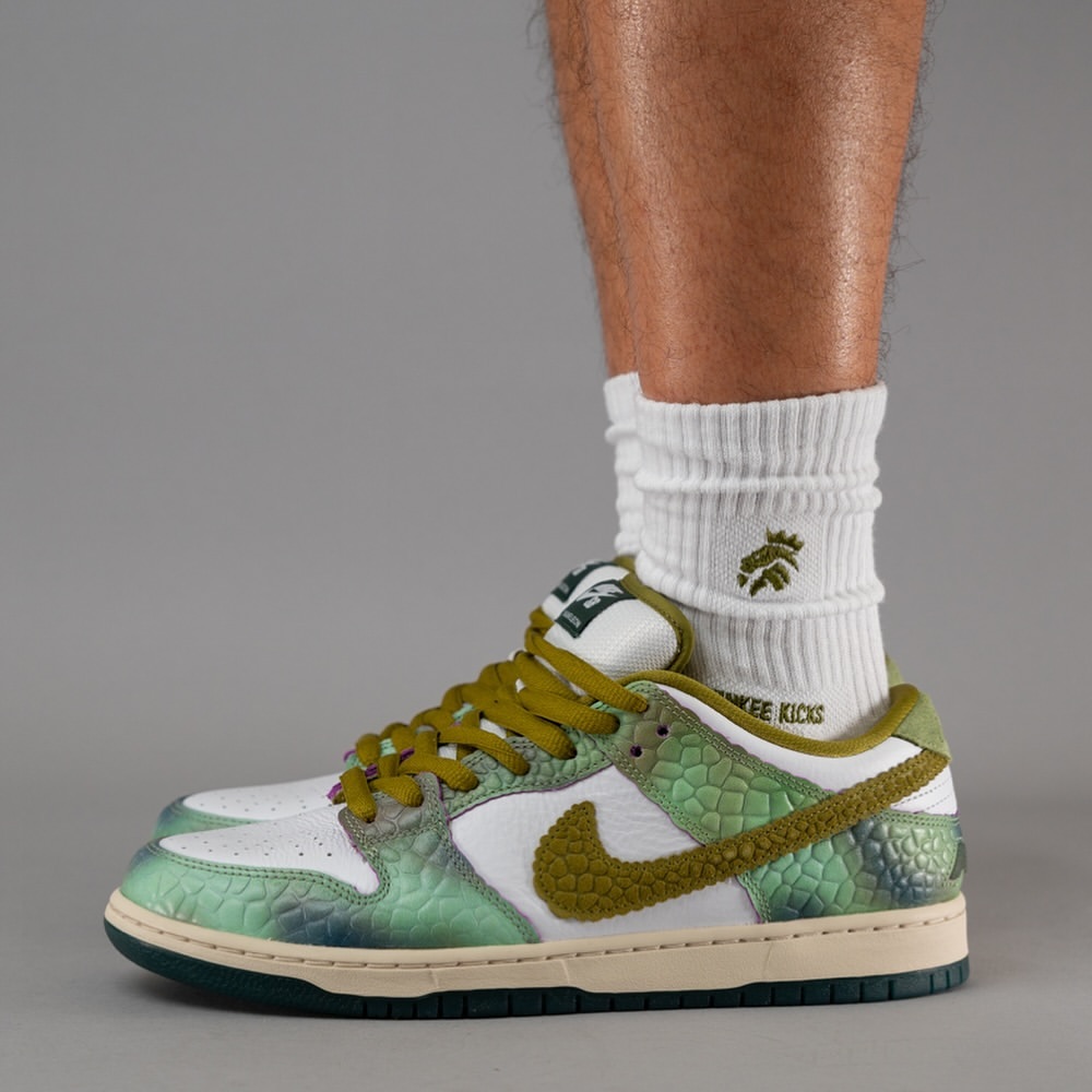 【国内 2024年 8/29 発売】Alexis Sablone x NIKE SB DUNK LOW (アレクシス・サブローン ナイキ SB ダンク ロー) [HJ3386-300]