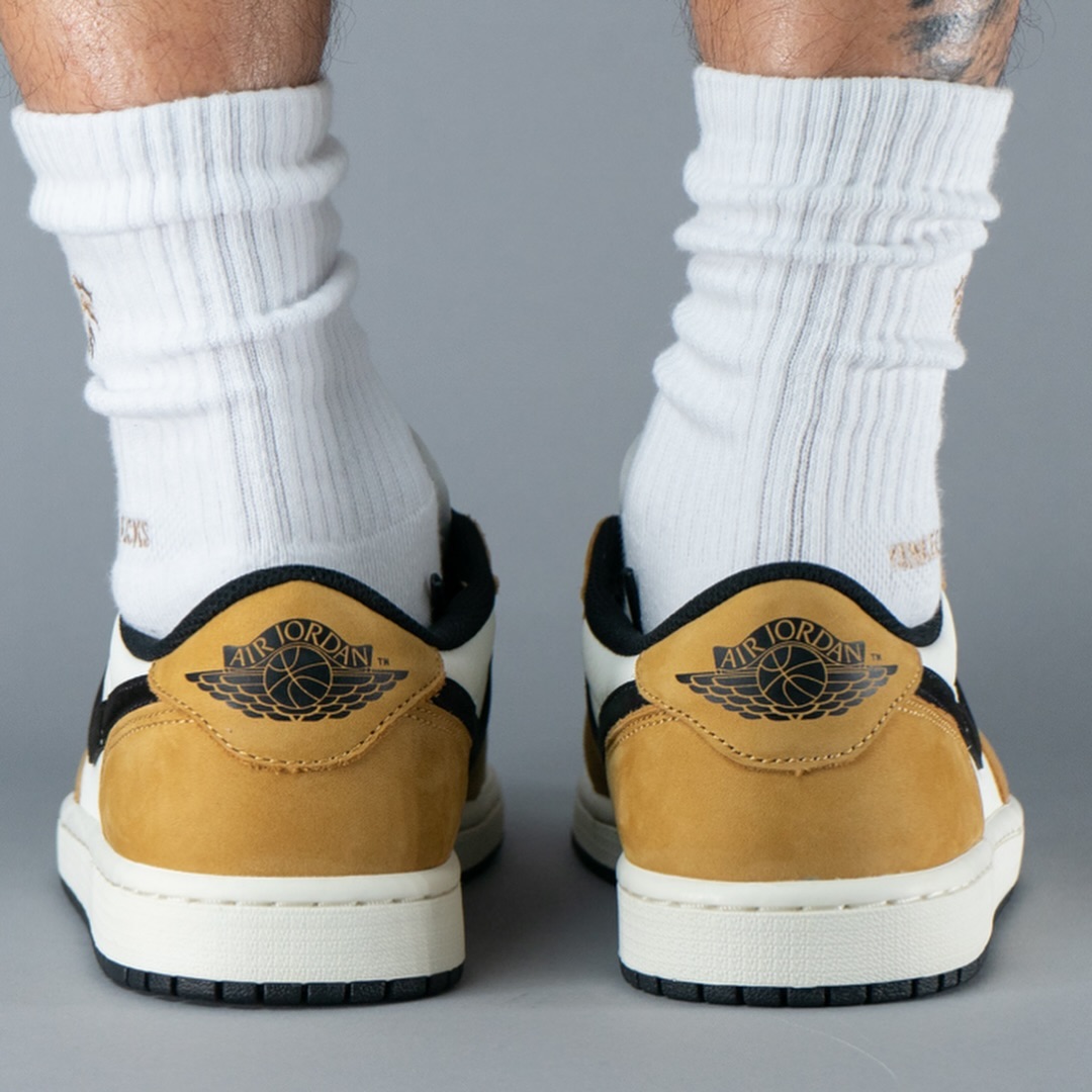 【2025年 4/18 発売予定】NIKE AIR JORDAN 1 RETRO LOW OG “Rookie of the Year” (ナイキ エア ジョーダン 1 レトロ ロー “ルーキー オブ ザ イヤー”) [CZ0790-107]