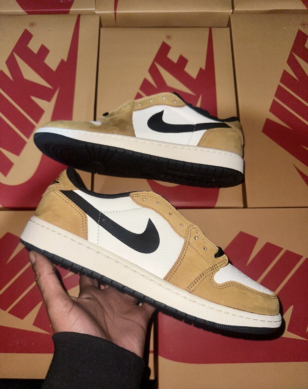 【2025年 4/18 発売予定】NIKE AIR JORDAN 1 RETRO LOW OG “Rookie of the Year” (ナイキ エア ジョーダン 1 レトロ ロー “ルーキー オブ ザ イヤー”) [CZ0790-107]