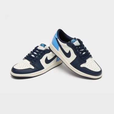 【2025年 3/22 発売予定】NIKE AIR JORDAN 1 RETRO LOW OG “UNC/Obsidian" (ナイキ エア ジョーダン 1 レトロ ロー OG “オブシディアン″) [CZ0790-400]