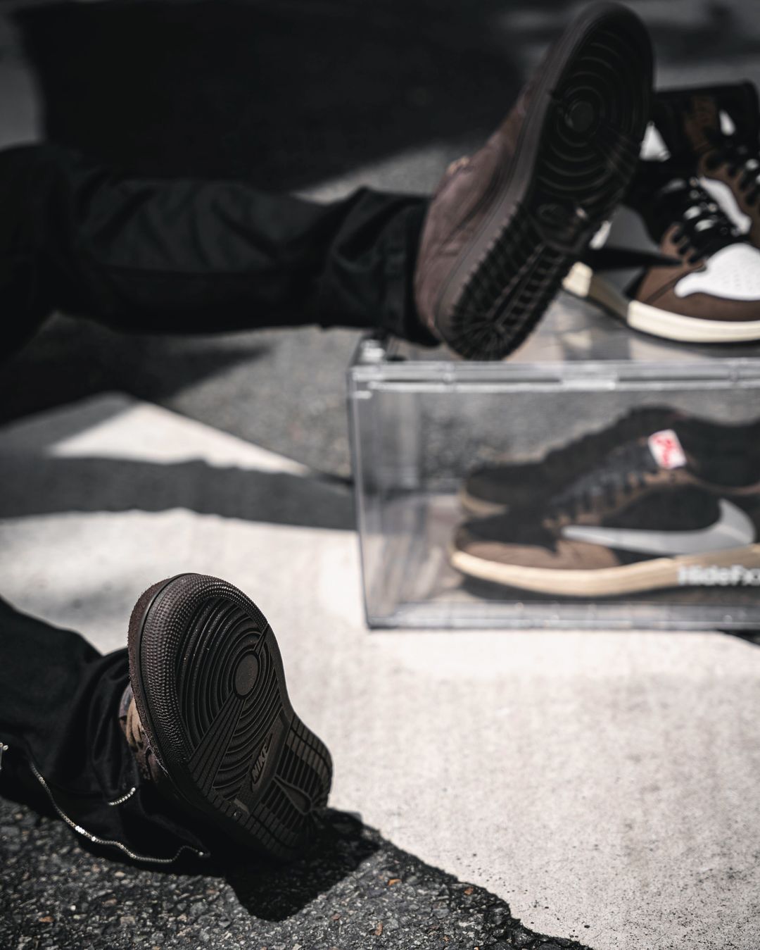 【2024年 12/21 発売予定】TRAVIS SCOTT NIKE AIR JORDAN 1 LOW OG SP “Velvet Brown” (トラビス・スコット × ナイキ エア ジョーダン 1 ロー “ベルベットブラウン”) [DM7866-202