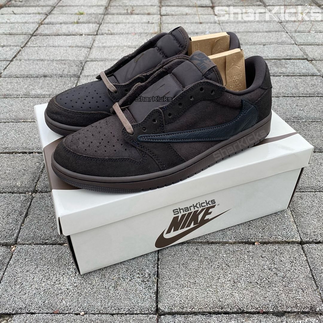 【2024年 12/21 発売予定】TRAVIS SCOTT NIKE AIR JORDAN 1 LOW OG SP “Velvet Brown” (トラビス・スコット × ナイキ エア ジョーダン 1 ロー “ベルベットブラウン”) [DM7866-202