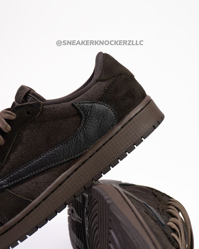 【2024年 12/21 発売予定】TRAVIS SCOTT NIKE AIR JORDAN 1 LOW OG SP “Velvet Brown” (トラビス・スコット × ナイキ エア ジョーダン 1 ロー “ベルベットブラウン”) [DM7866-202