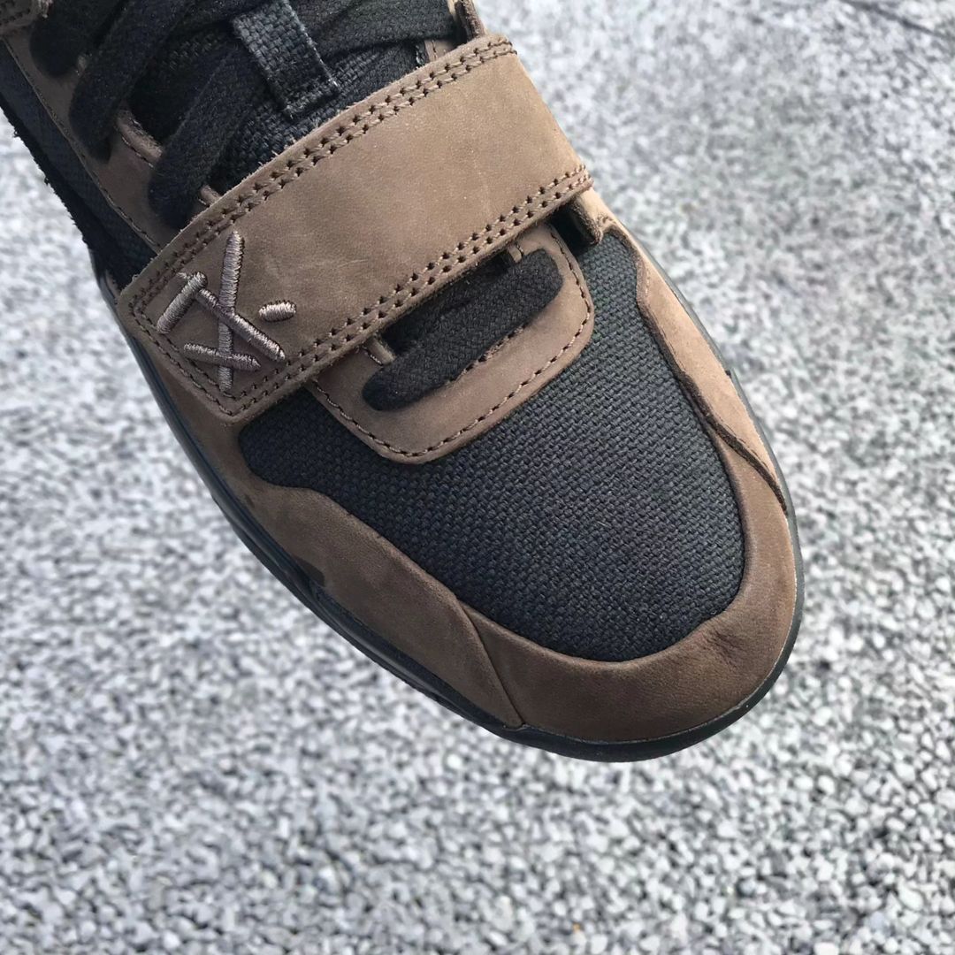 【2024年 11/26 発売】Travis Scott × NIKE JORDAN JUMPMAN JACK TR “Dark Mocha/Black” (トラヴィス・スコット ナイキ ジョーダン ジャンプマンジャック トレーナー “ダークモカ/ブラック”) [fz8117-204]