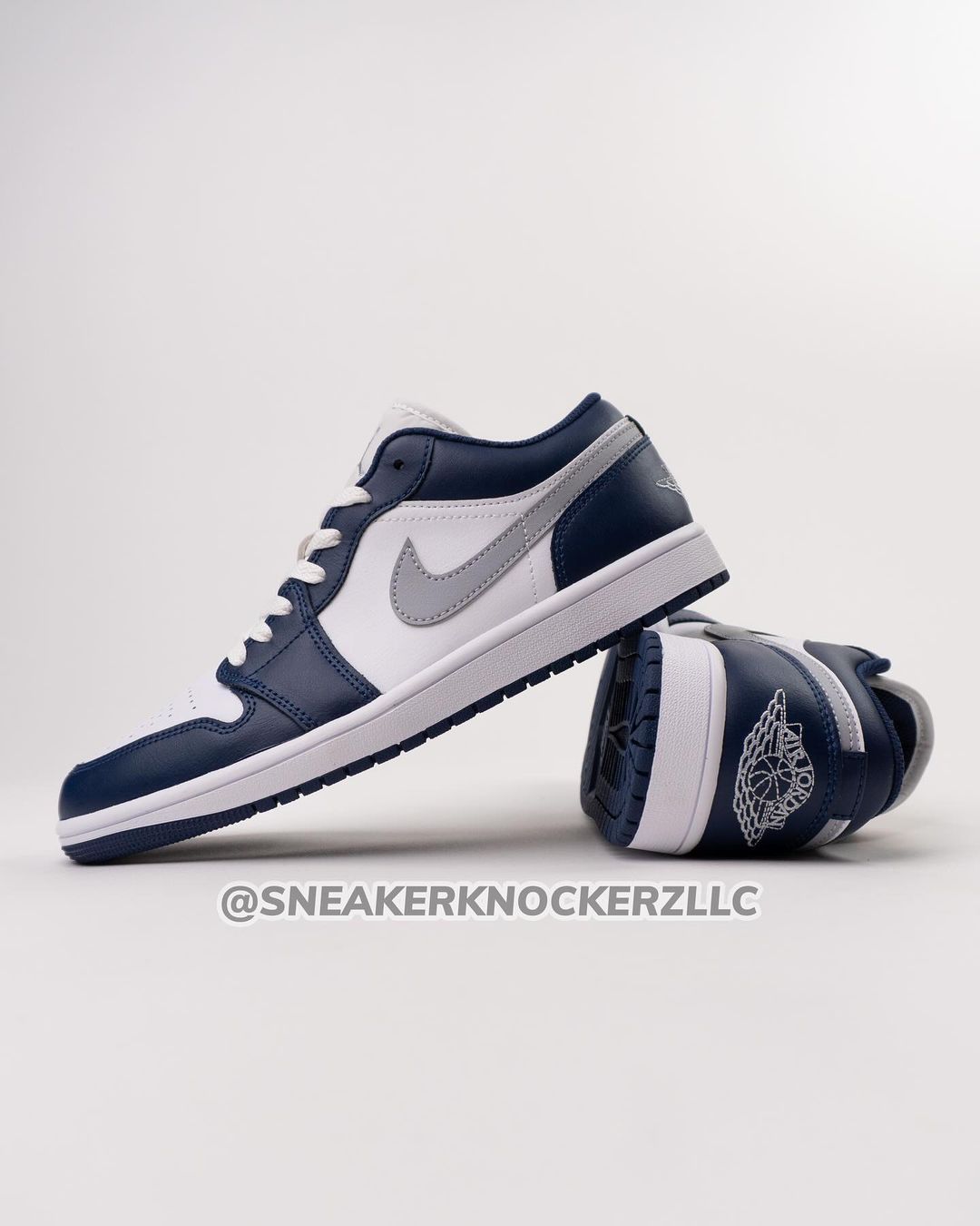 【2024年 7/12 発売】ナイキ エア ジョーダン 1 ロー “ホワイト/ネイビー/グレー” (NIKE AIR JORDAN 1 LOW “White/Navy/Grey”) [553558-141]